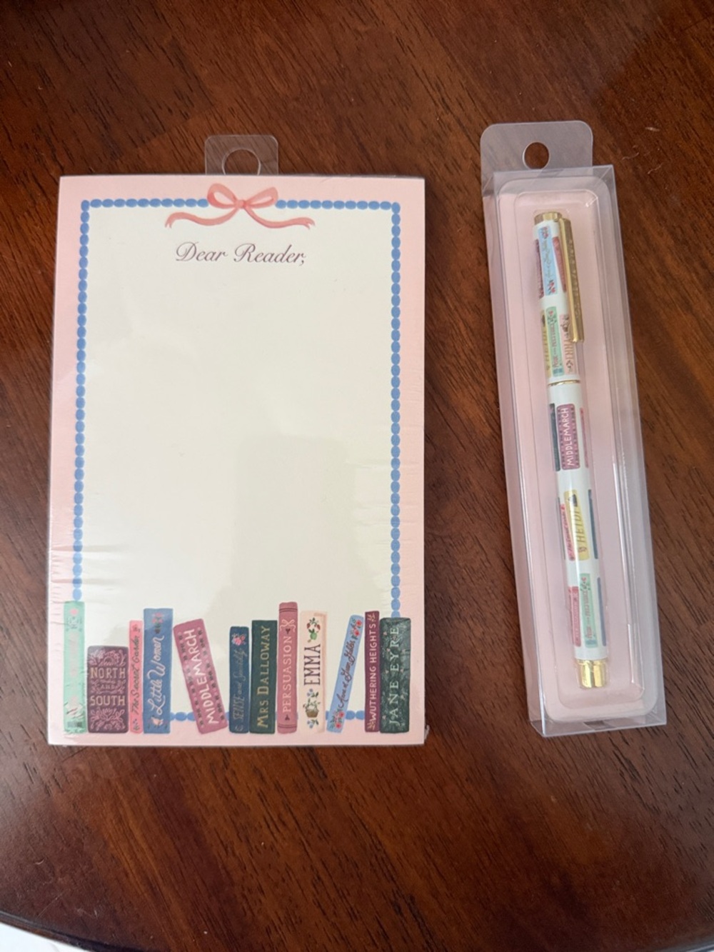 Rifle Paper Co. Book-Themed Notepad and Pen Set - 50 Sheets